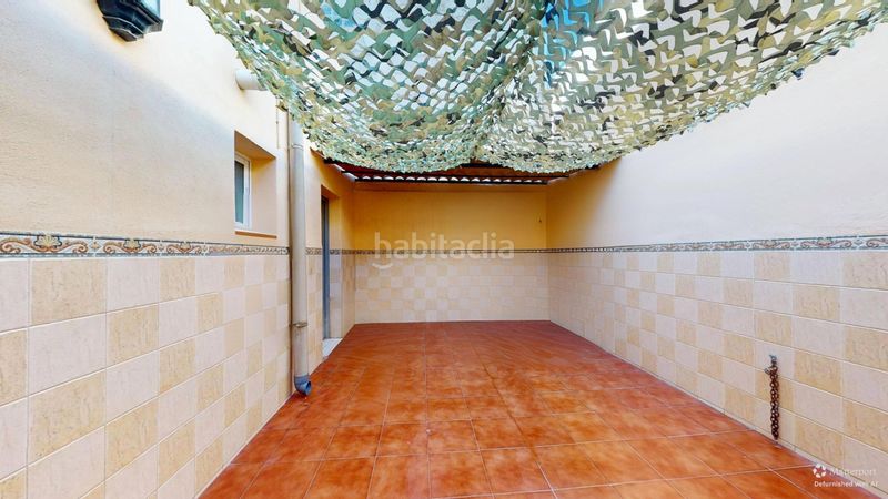 Foto 5ee18189-7473-48ac-a373-64bc2caca476. Pis a Novelda