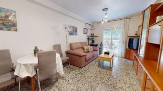 Appartement  Novelda - calle maestro mandos. Se vende piso en novelda amplio y luminoso de tres habitaciónes