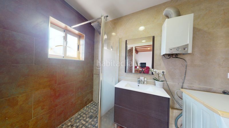 Foto b48da351-3a0d-4cdd-b54e-328b27b396f6. Casa amb aparcament piscina a Albatera