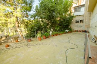 Etagenwohnung  Crevillent - cl molinos. Se vende vivienda planta baja en crevillent con jardin trasero