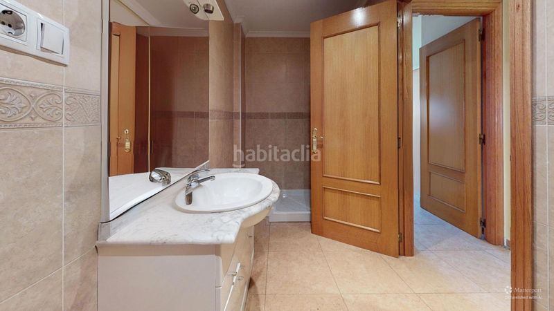 Foto 7dc9f747-1204-4d07-adb6-900416beaa30. Casa amb aparcament a Catral