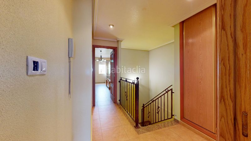 Foto e5642844-6fb3-4a36-b50d-58bad6011c1d. Casa amb aparcament a Catral
