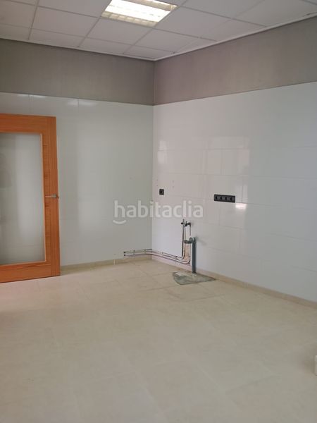 Foto 1ed8e36b-52a5-4dc4-a98a-27676bfe862b. Local commercial dans Albatera