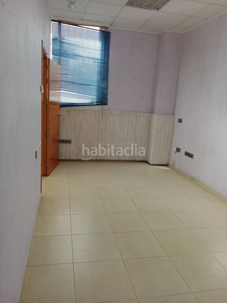 Foto 64f309f0-da9a-4b4a-84a5-67ad1ed461cf. Local comercial a Albatera