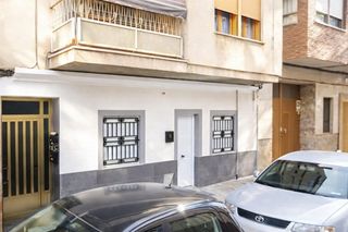 Lloguer Pis  Novelda - cl navas tolosa. Planta baja reformada, con patio en zona las horcas novelda