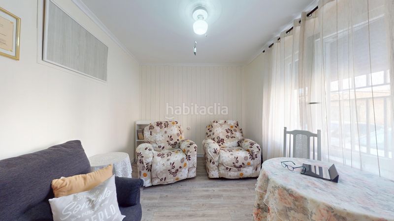 Foto 4eed3385-7942-406e-ad15-4032880d96a8. Casa adossada amb aparcament a Monforte del Cid