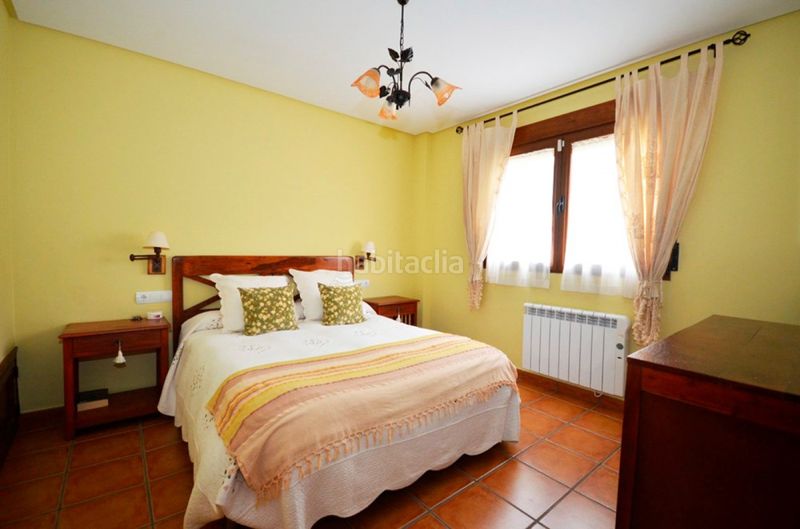 Foto 5c71ae0e-ea1a-4fdd-87d9-945f4273f53f. Xalet amb piscina a Castalla