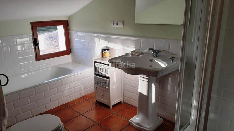 Foto cb307b32-a972-48be-948a-3642b1723752. Xalet amb piscina a Castalla