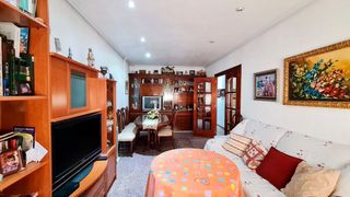 Piso en Plaza Castelar-Mercado Central-Fraternidad. Se vende piso en elda zona pablo picasso-iglesia la inmaculada