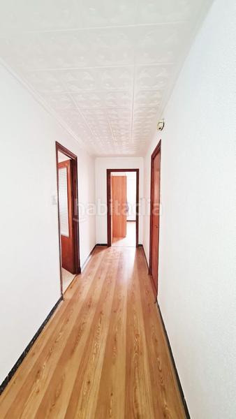 Foto 02dccb38-43d8-49c5-b4a4-f84cdc941ebd. Casa se vende casa de 2 plantas, con panaderia y maquinaria, . oportunidad de negocio en Elda