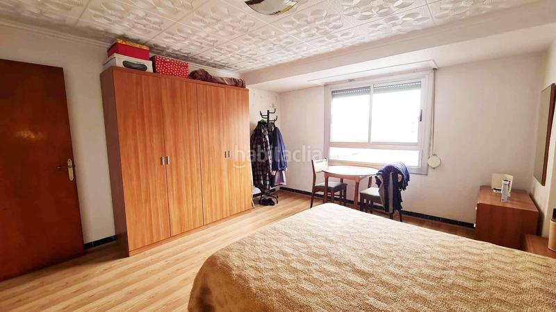 Foto 3ec8d627-6f63-4250-a5b8-25961afee73f. Casa se vende casa de 2 plantas, con panaderia y maquinaria, . oportunidad de negocio en Elda