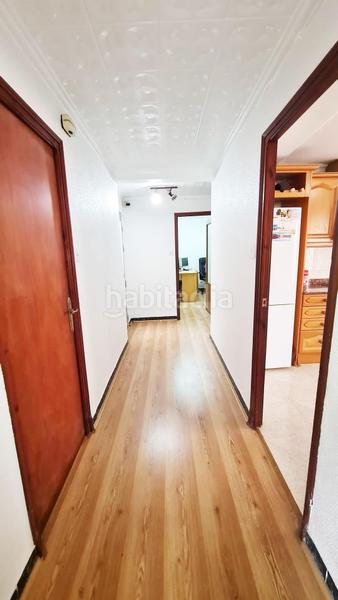 Foto 4da4b04a-cac8-4762-aa2e-93ce934740fe. Casa se vende casa de 2 plantas, con panaderia y maquinaria, . oportunidad de negocio en Elda