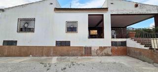 Xalet a Sax. En venta chalet en sax zona partida chorrillo