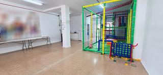 Pis a Petrer. En venta local comercial en petrerposibilidad de cambio de uso a