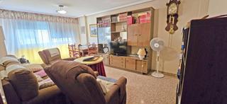 Etagenwohnung in Novelda. En venta piso en noveldazona avda. reyes católicoshorcas