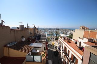 Penthouse in Barri de Mar. Ático con vistas al mar en vilanova i la geltrú