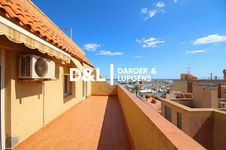 Àtic  Rambla de la pau. Ático con vistas al mar en vilanova i la geltrú