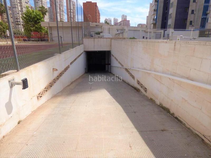 Foto 5721af83-dc6e-474b-9e1b-72af50ccb775. Parking coche plaza de parking con trastero en zona levante en Benidorm