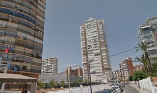 Aparcament cotxe  Calle mirador. Su garaje, su trastero, su ampliacion de su apartamento, etc....
