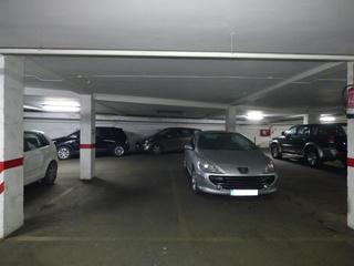 Aparcament cotxe  Calle del esperanto. Este plaza de parking se encuentra en benidorm, situado en el di