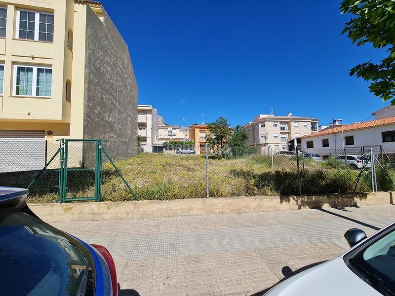 Foto fd148f1c-d9fe-4f38-bf86-ea220ff7e731. Wohngrundstück in avinguda de la marina baixa 22 in Nucia (la)