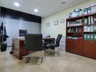 Oficina a Centro Urbano. Oficina en venta junto al ayuntamiento de benidorm