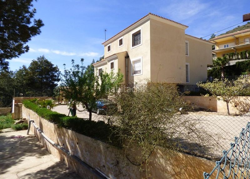 Foto 0631a2ba-01a0-4db7-b179-90b53e6e2787. Casa amb calefacció aparcament a Finestrat pueblo Finestrat