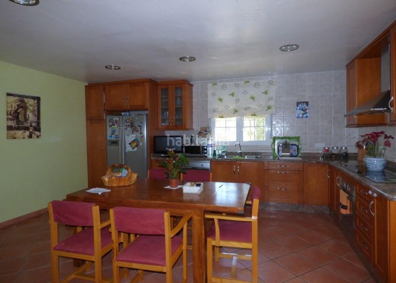 Foto 27f398dd-b61b-4319-9aab-01fe36426a9f. Casa amb calefacció aparcament a Finestrat pueblo Finestrat