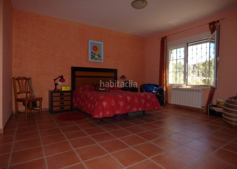 Foto e500c795-ad30-42a1-a4e0-721793fb7d8c. Casa amb calefacció aparcament a Finestrat pueblo Finestrat