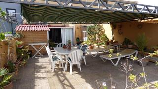 Dúplex  N/a. Este espectacular ático tríplex con una inmensa terraza, ambient