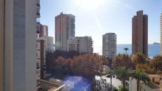 Apartment  Calle gerona. Invierte seguro con este apartamento en benidorm con vistas al m