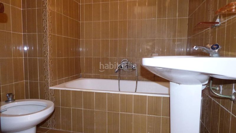 Foto 12ad86f8-4fad-4223-804e-3f554f905c11. Apartament amb piscina a Playa Levante Benidorm