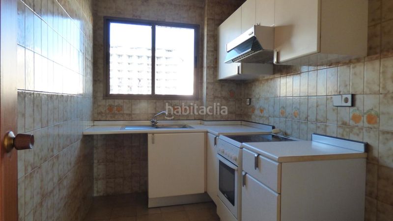 Foto 42b37dd3-7798-416d-892e-5114fb03886c. Apartament amb piscina a Playa Levante Benidorm
