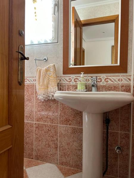 Foto b39b8aee-86d0-4a5e-b84d-7942906d514f. Casa con riscaldamento parcheggio piscina in Sierra Helada Benidorm