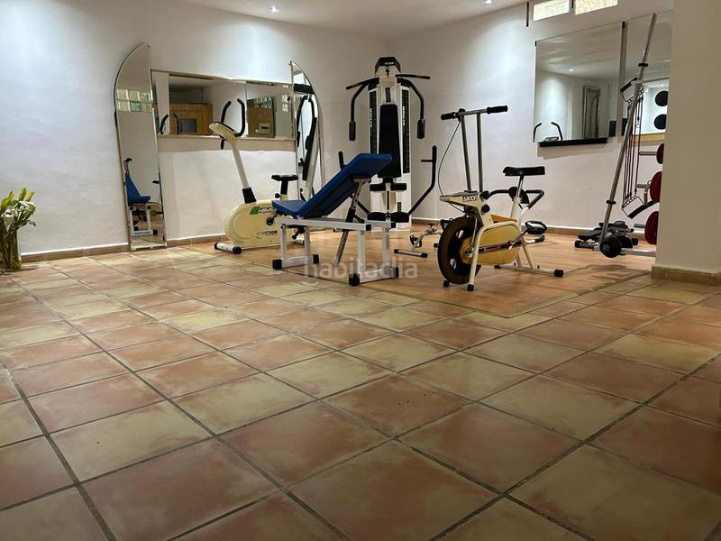 Foto e5c0e1e2-255c-47ab-b136-89ae48593237. Casa con riscaldamento parcheggio piscina in Sierra Helada Benidorm