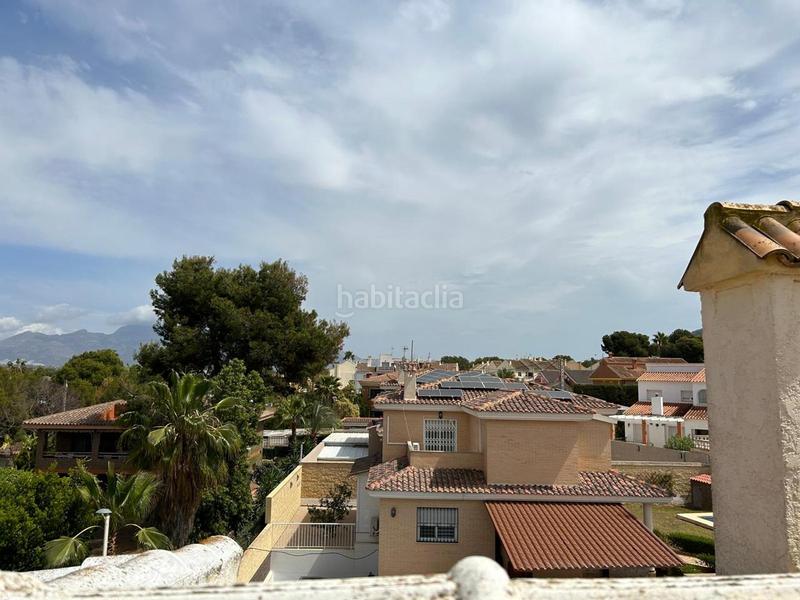 Foto f0f26ff5-ccad-4d52-84b9-e950bcc45575. Casa con riscaldamento parcheggio piscina in Sierra Helada Benidorm