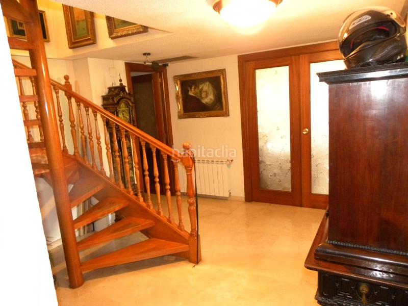 Foto 37f65fb4-2c98-4807-8bac-31b5f3a872a7. Dúplex amb aparcament a Playa Levante Benidorm