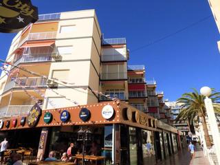 Pis  De martínez alejos. Apartamento en 1 linea de playa