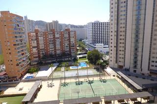 Pis  Juan fuster zaragoza. Estupendo apartamento en playa levante