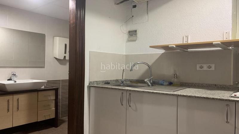 Foto 425f4e06-e24e-400c-8338-e0cc1274b8a7. Rent office space in Centro Urbano Benidorm