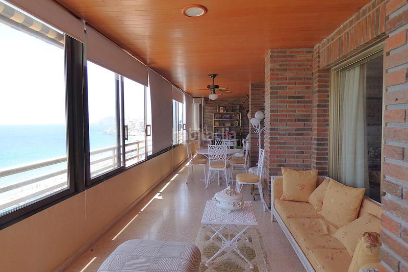 Foto 6eb0e3db-5cad-448e-9d8f-b08c07dd103b. Piso exclusivo piso frente al mar en playa de levante en Benidorm