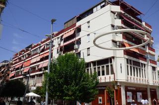 Apartament a Puente 2. Estupendo apartamento en la calle principal