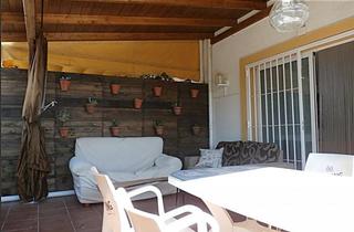 Casa aparellada a Coloma. Chalet pareado con mucho encanto en la nucía