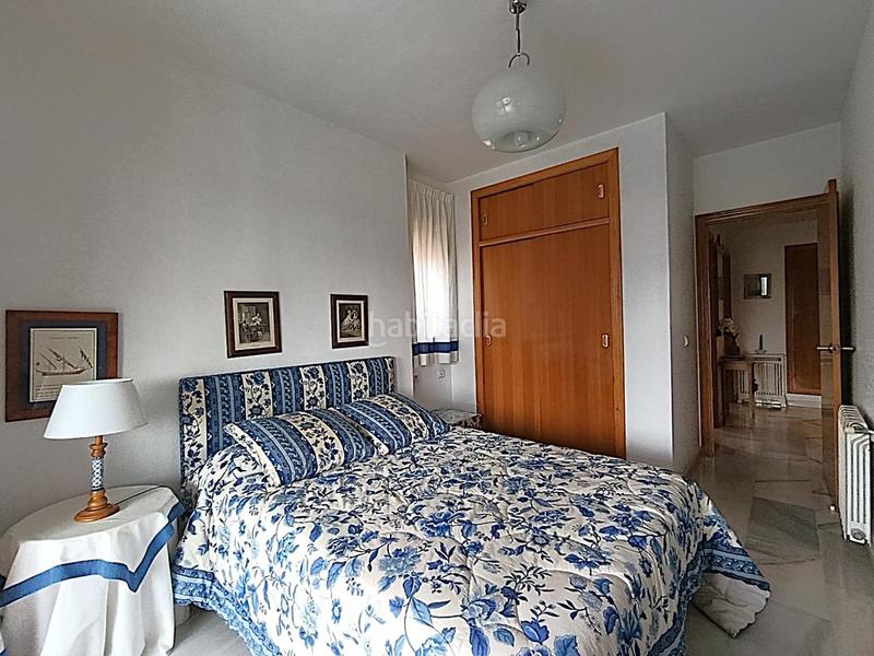 Foto b0282901-598c-4b72-9da7-8e05623ad635. Apartament amb calefacció aparcament piscina a Levante Alto Benidorm