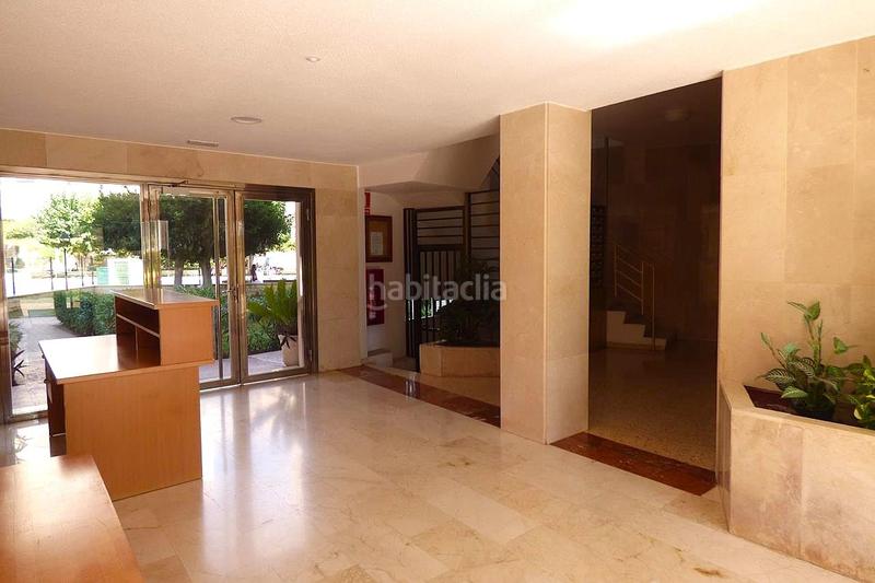 Foto 3b2bd738-c210-48fb-b895-1089e3b6ea3a. Apartament amb piscina a Playa Poniente Benidorm