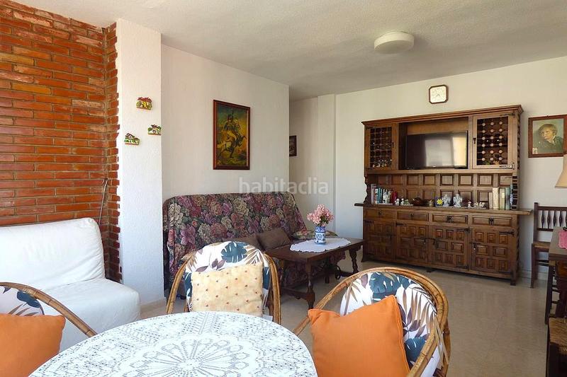 Foto 4479019d-fae1-4af8-9a94-849d78f86e0b. Apartament amb piscina a Playa Poniente Benidorm