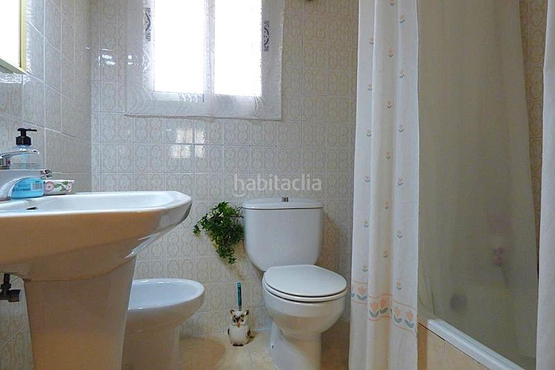 Foto 57530e01-62d0-40a2-bf10-bb1b4d284421. Apartament amb piscina a Playa Poniente Benidorm