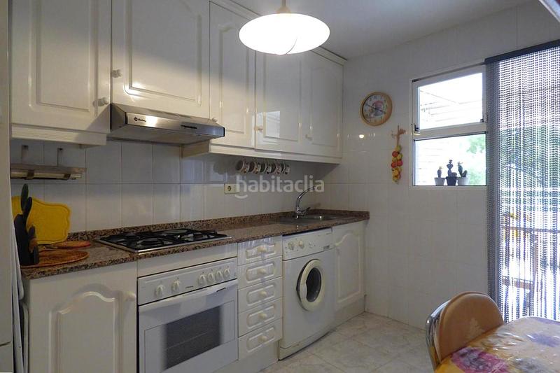 Foto 1ecfdb22-97eb-40e1-8b21-d1b62b7ec0b4. Appartement avec chauffage parking piscine dans Playa Poniente Benidorm