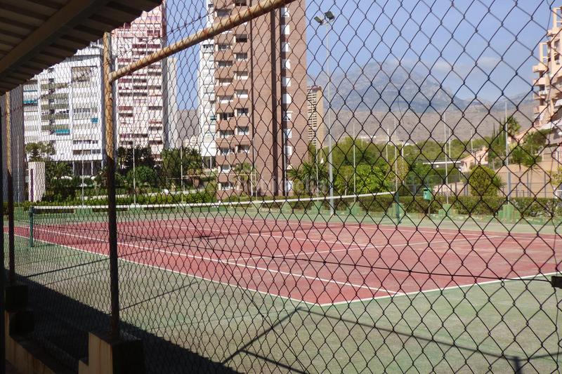 Foto 81a3b7d6-8c1e-4e77-83ed-e2fdce0a1841. Appartement avec chauffage parking piscine dans Playa Poniente Benidorm