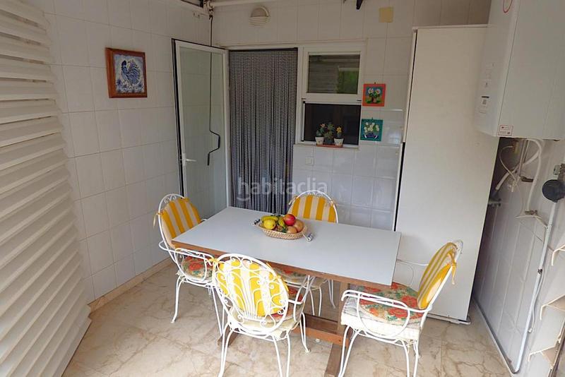 Foto ba317048-9f79-4001-854d-6b52a1ab9190. Appartement avec chauffage parking piscine dans Playa Poniente Benidorm